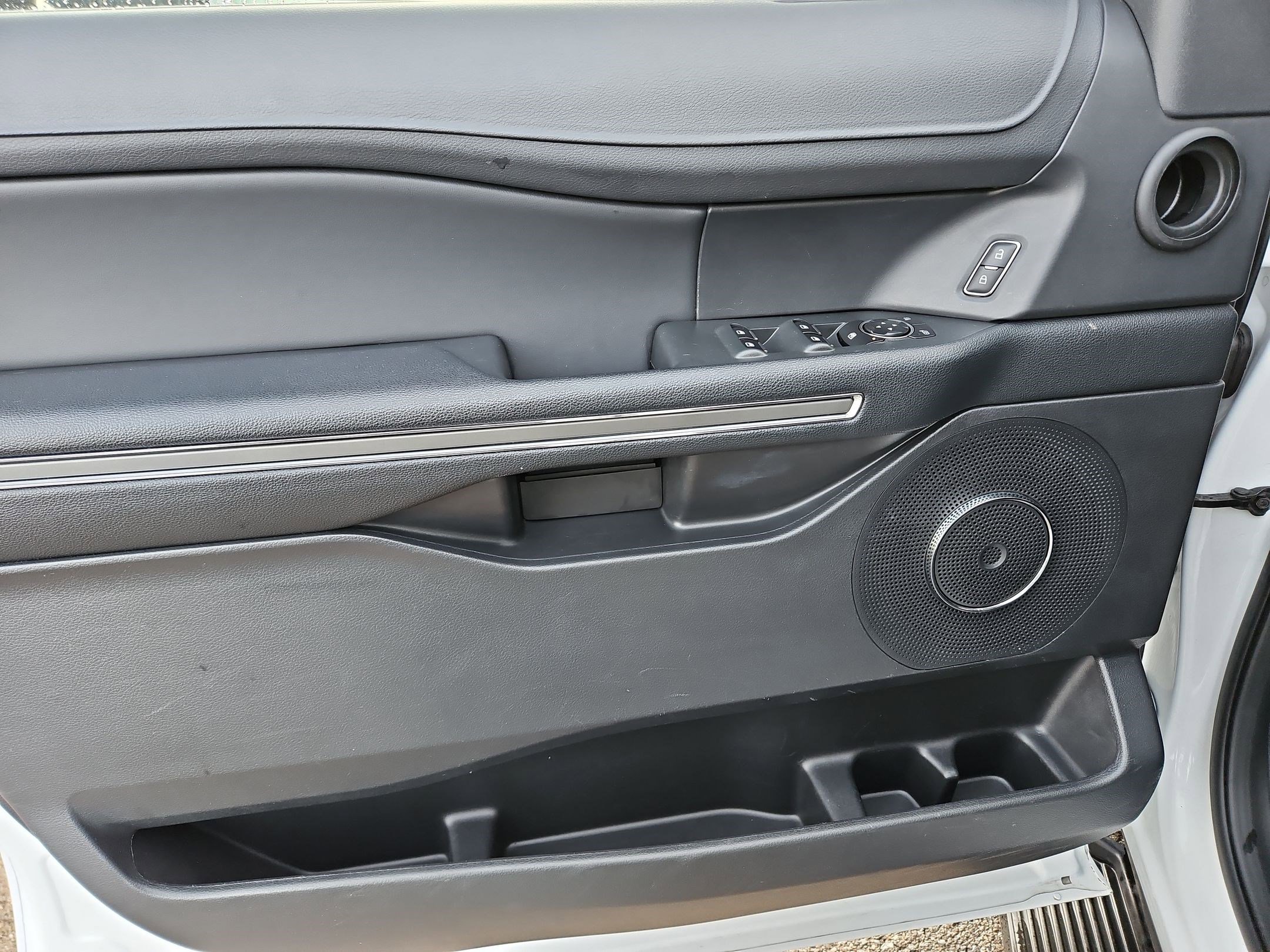 Certified 2024 Ford Expedition Max XLT AWD/4WD image 17