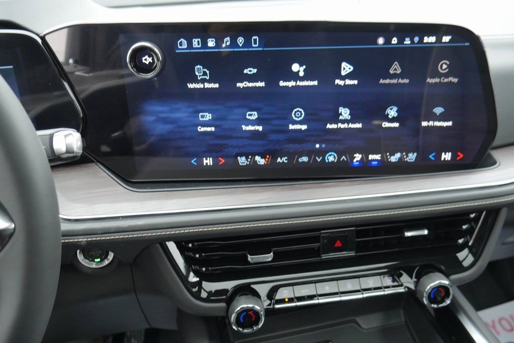 New 2026 Chevrolet Suburban Premier image 16