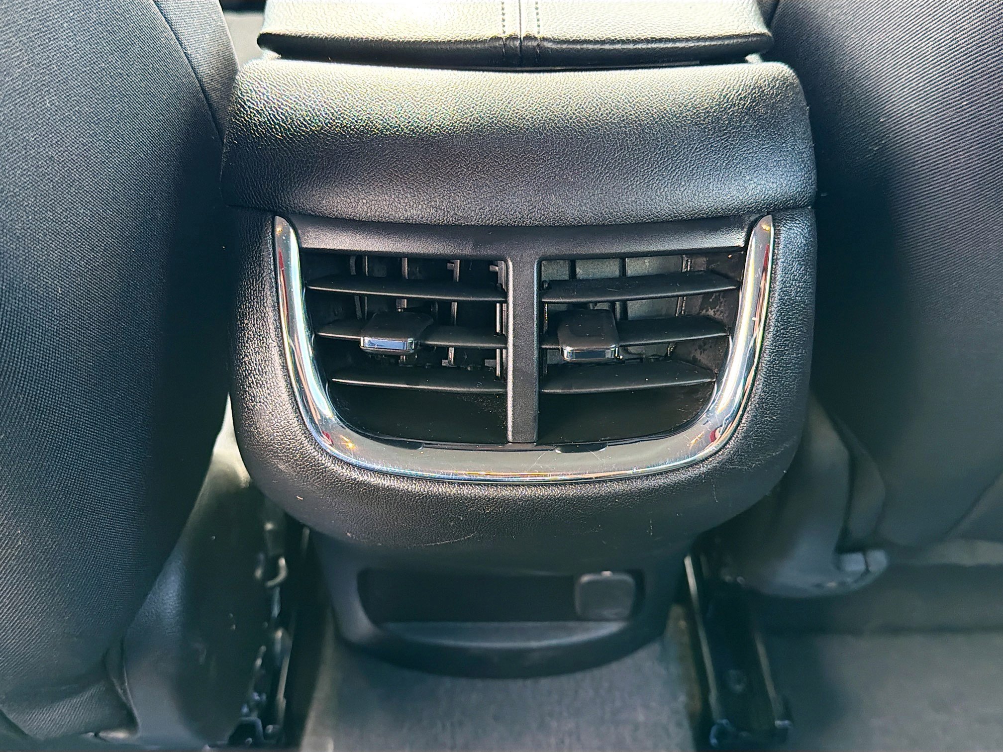 Used 2025 Chevrolet Malibu LT image 19