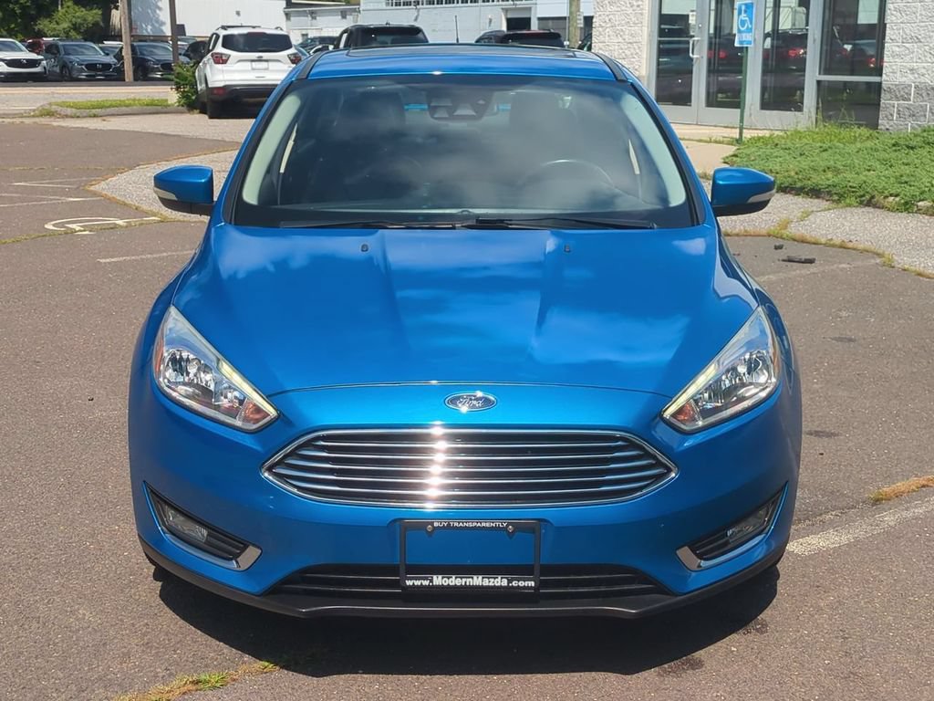 Used 2017 Ford Focus Titanium w/ Titanium Technology Package FWD image 9