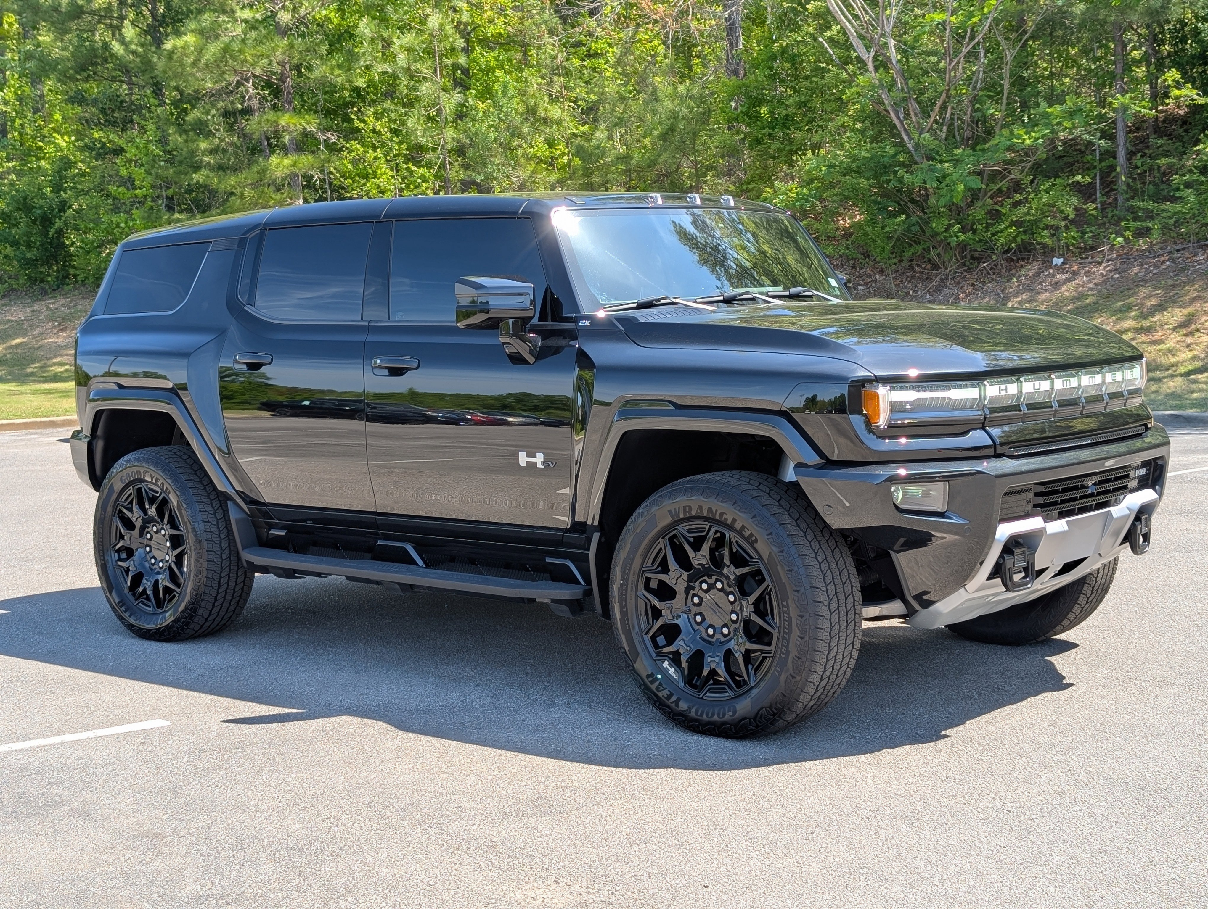 Used 2025 GMC Hummer EV 2X image 11