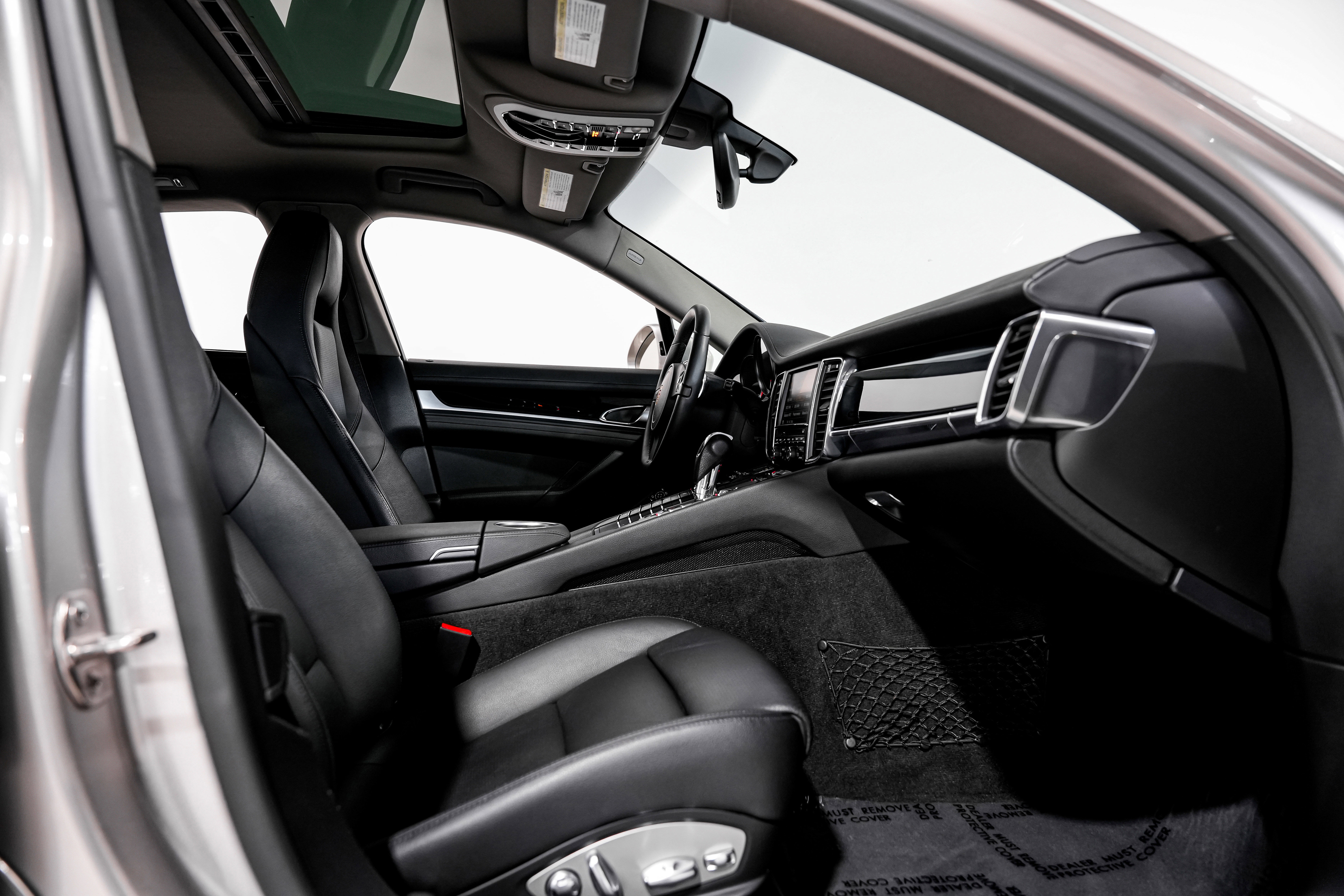 Used 2012 Porsche Panamera 4S image 23