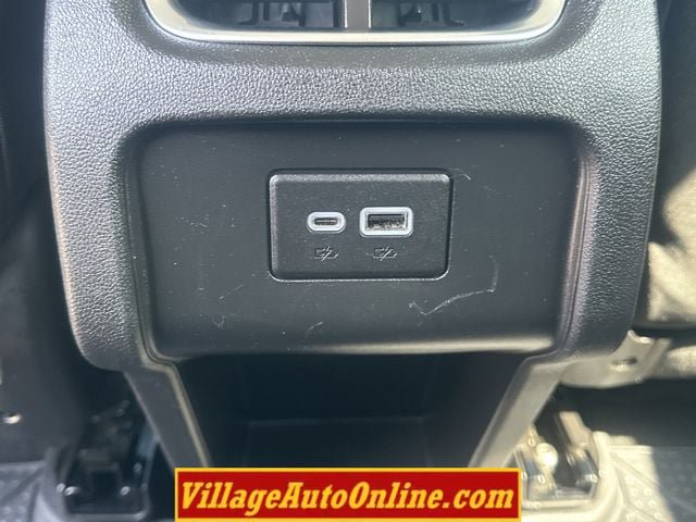 Used 2022 Chevrolet Blazer LT AWD/4WD image 32