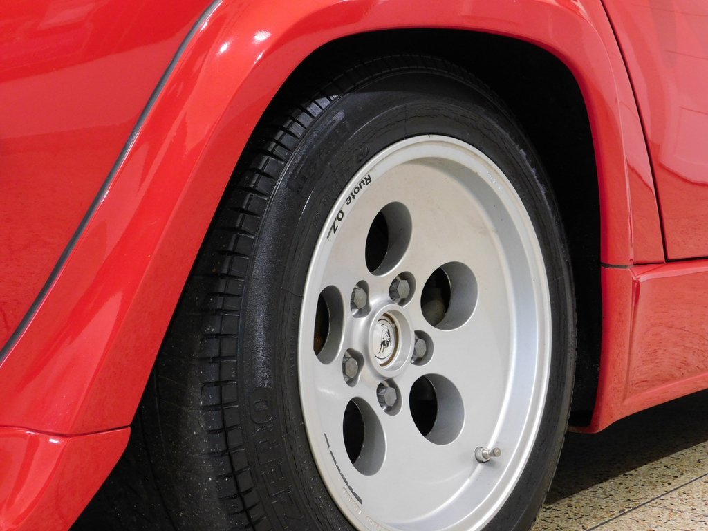 Used 1986 Lamborghini Countach Coupe image 40