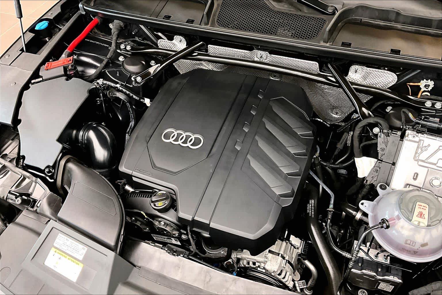 Used 2023 Audi Q5 2.0T Premium w/ Convenience Package AWD/4WD image 31