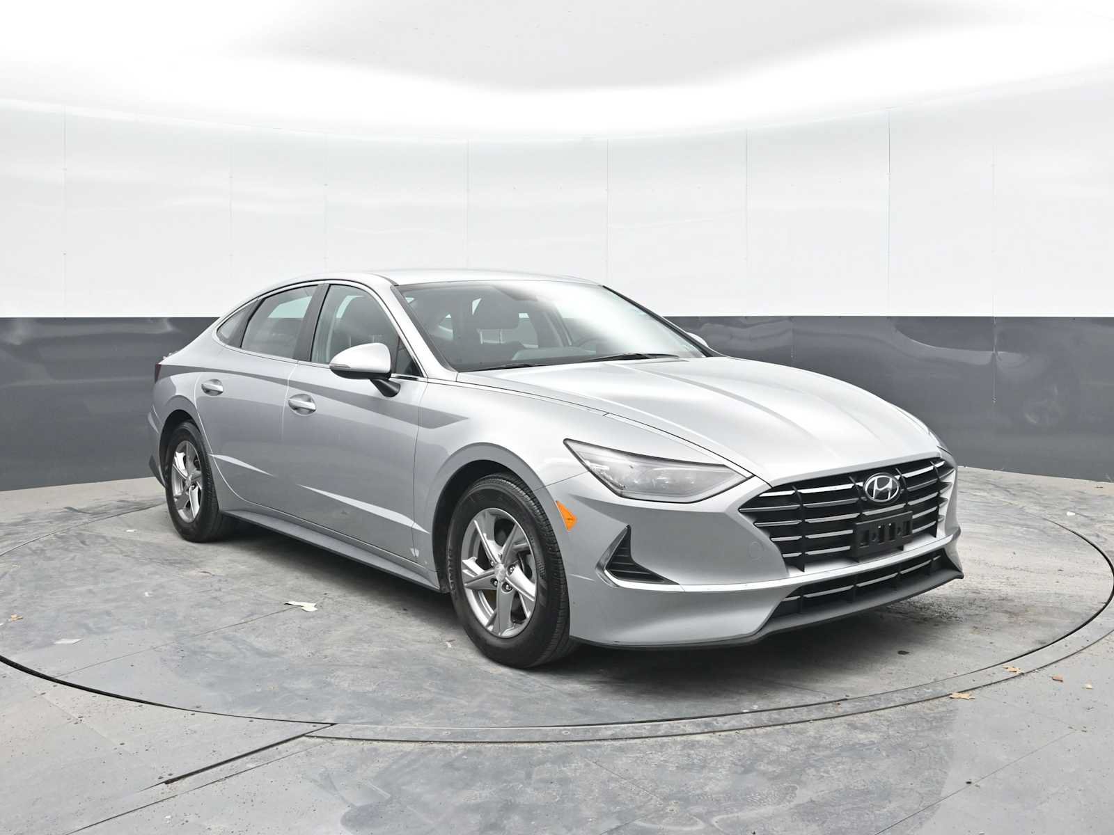 Used 2023 Hyundai Sonata SE FWD image 7