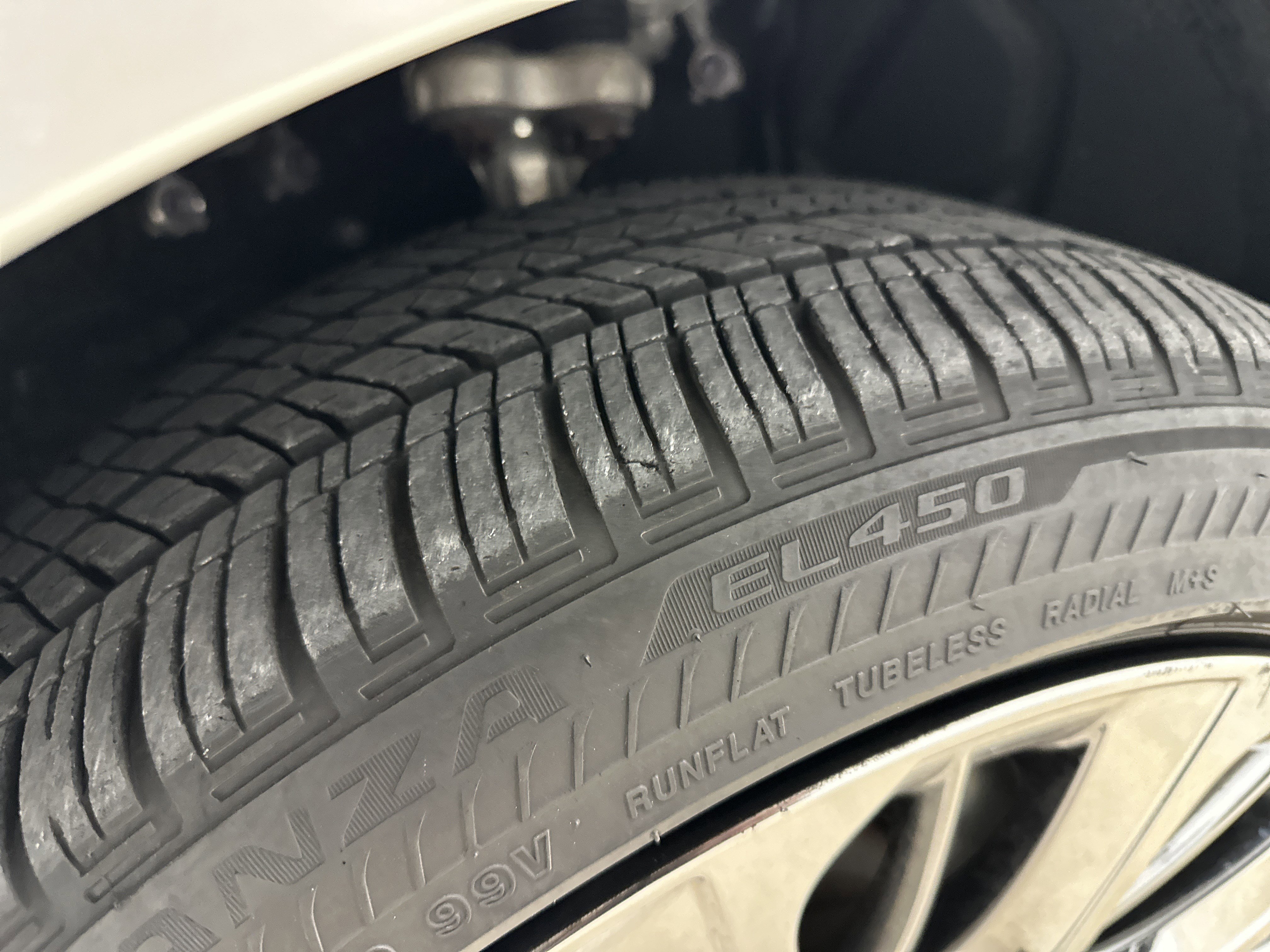 Used 2019 Lexus LS 500 AWD image 12