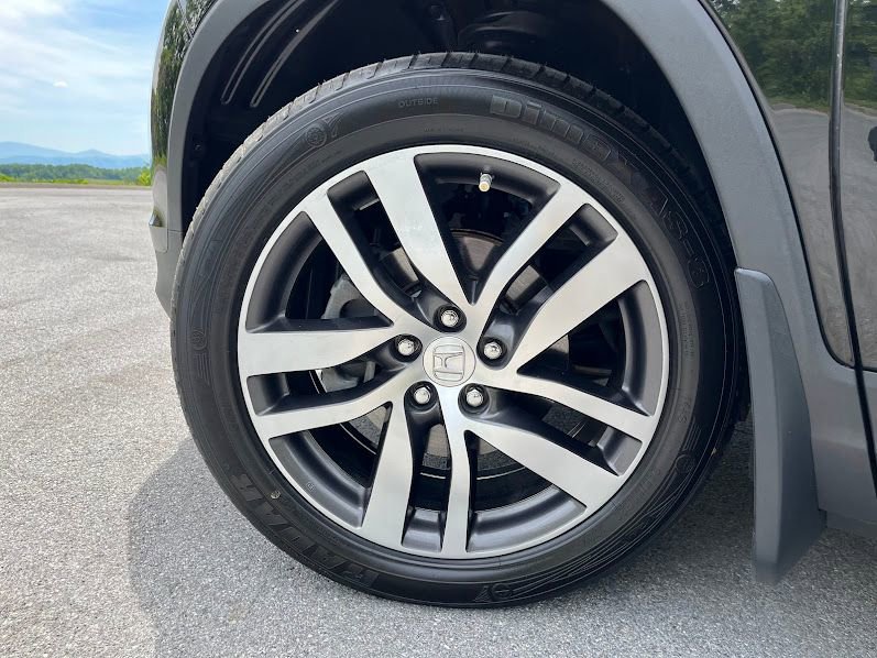 Used 2017 Honda Pilot Touring image 54