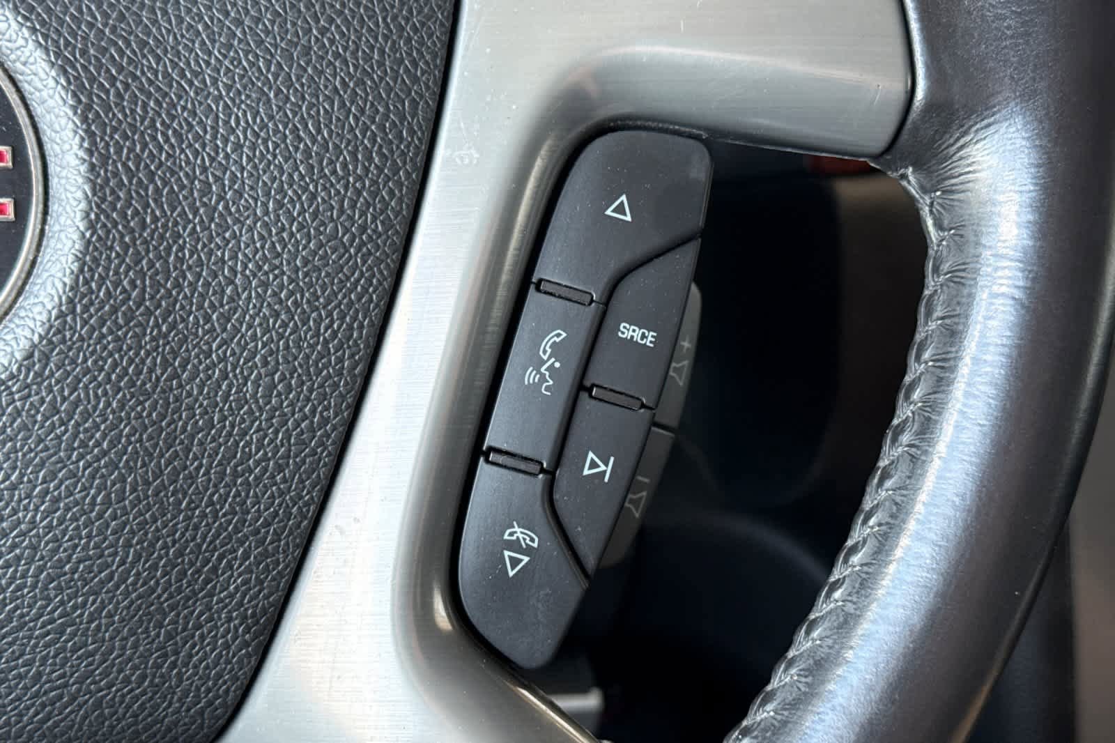 Used 2014 GMC Yukon XL SLT AWD/4WD image 28