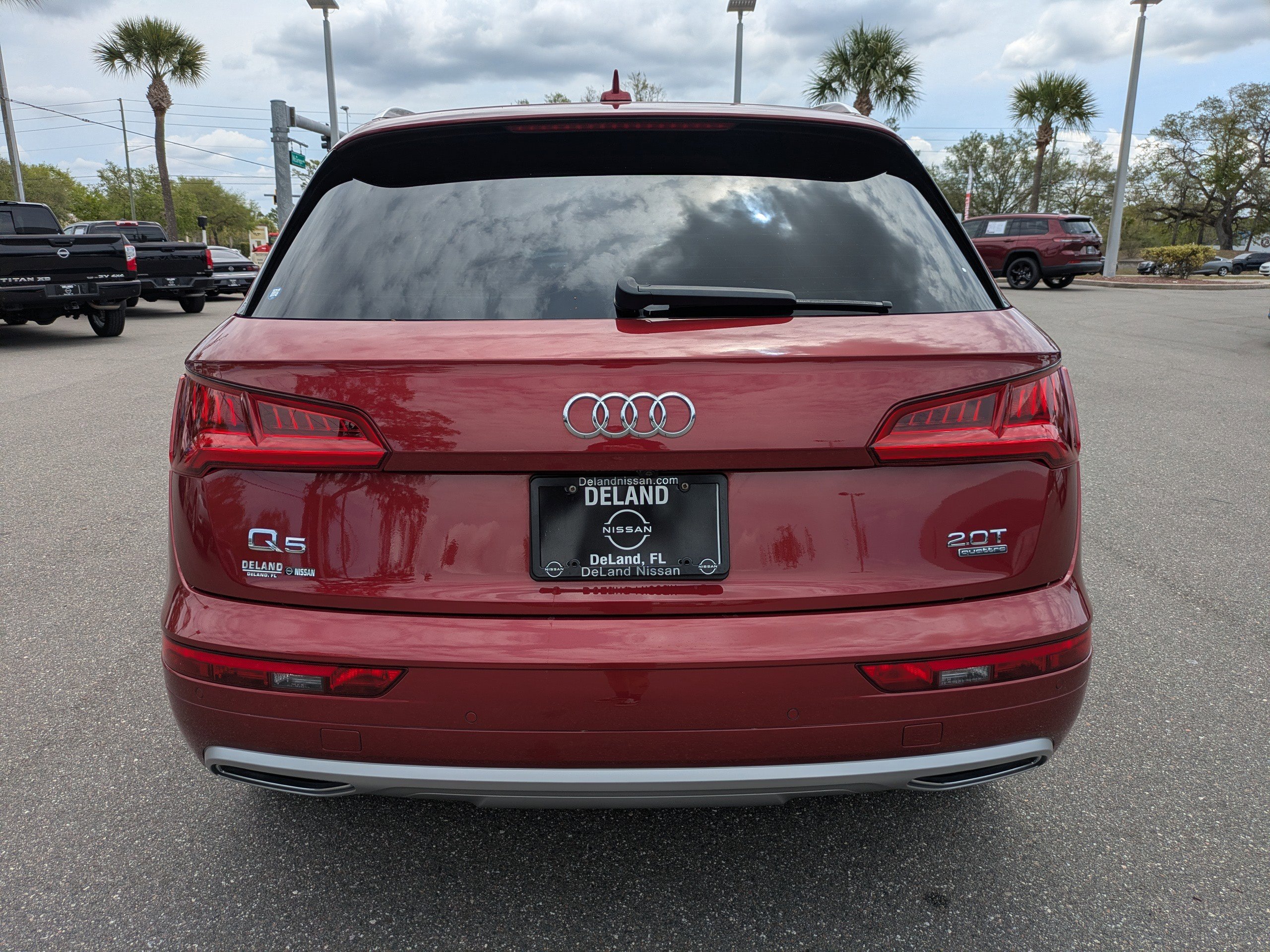 Used 2018 Audi Q5 2.0T Premium Plus w/ Premium Plus Package AWD/4WD image 5