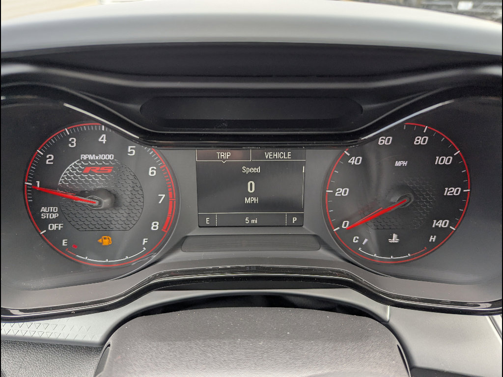 New 2026 Chevrolet Trax RS w/ Sunroof Package image 2