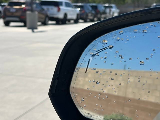 Used 2023 Volvo C40 P8 Recharge Ultimate w/ Protection Package Premier image 16