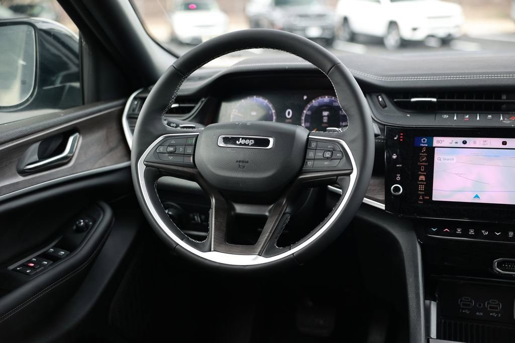 New 2026 Jeep Grand Cherokee Laredo image 22