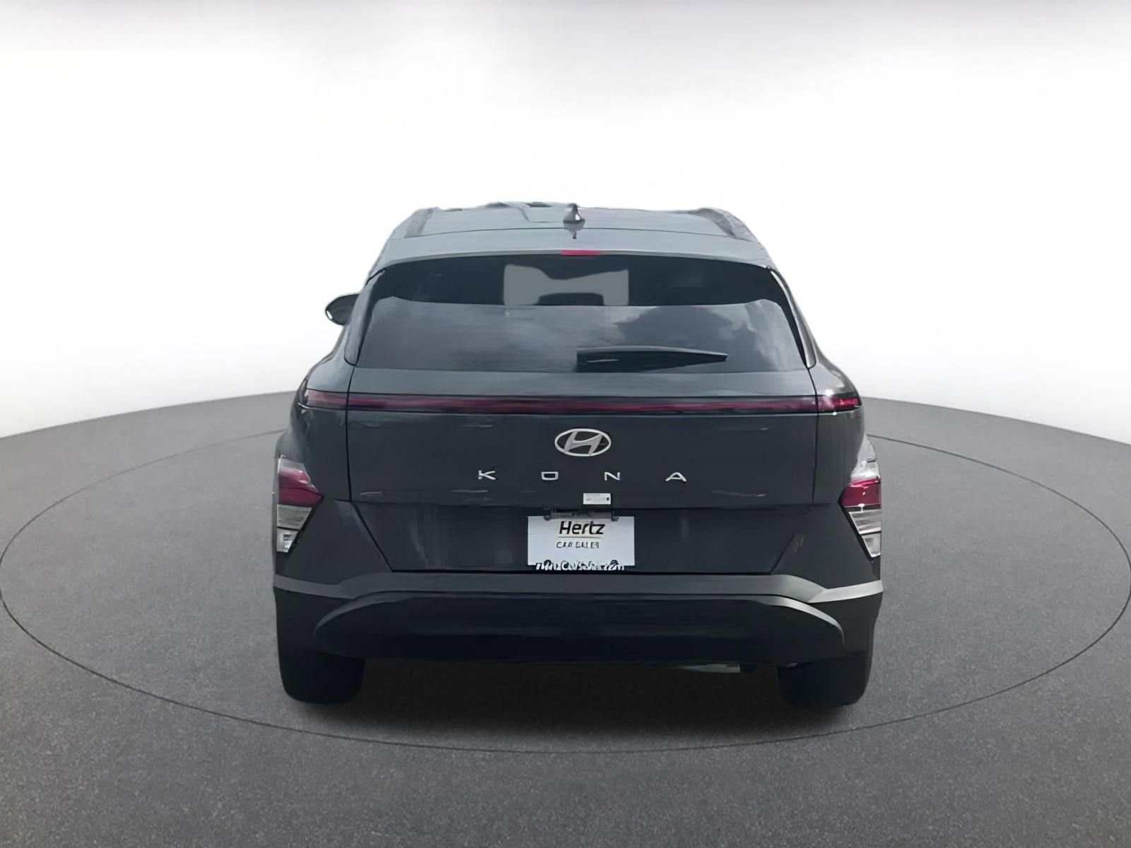 Used 2025 Hyundai Kona SEL image 12