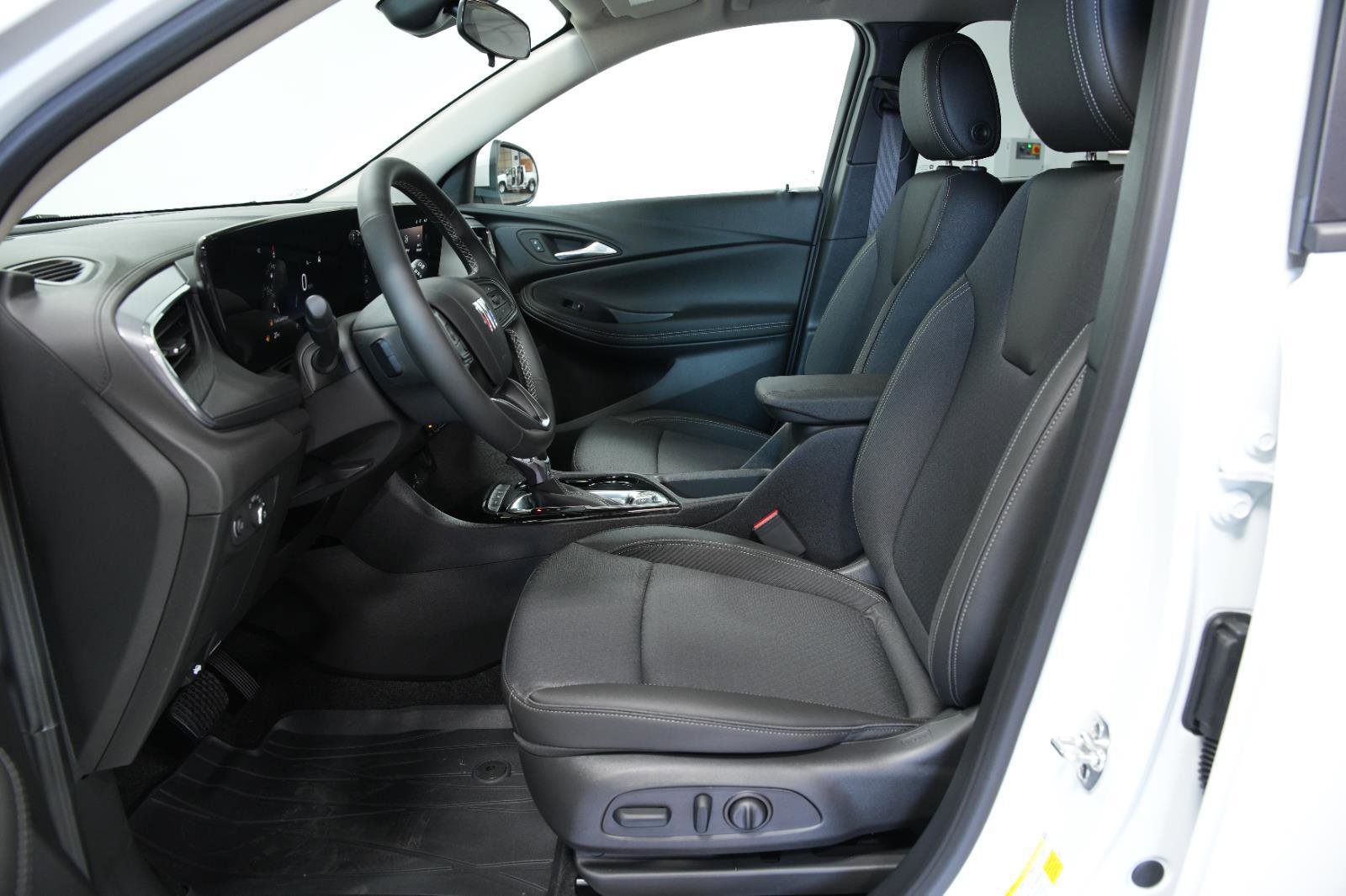 New 2026 Buick Encore GX Preferred w/ Comfort Package image 24