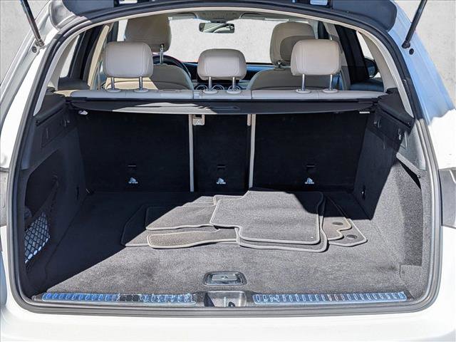Used 2021 Mercedes-Benz GLC 300 4MATIC image 6