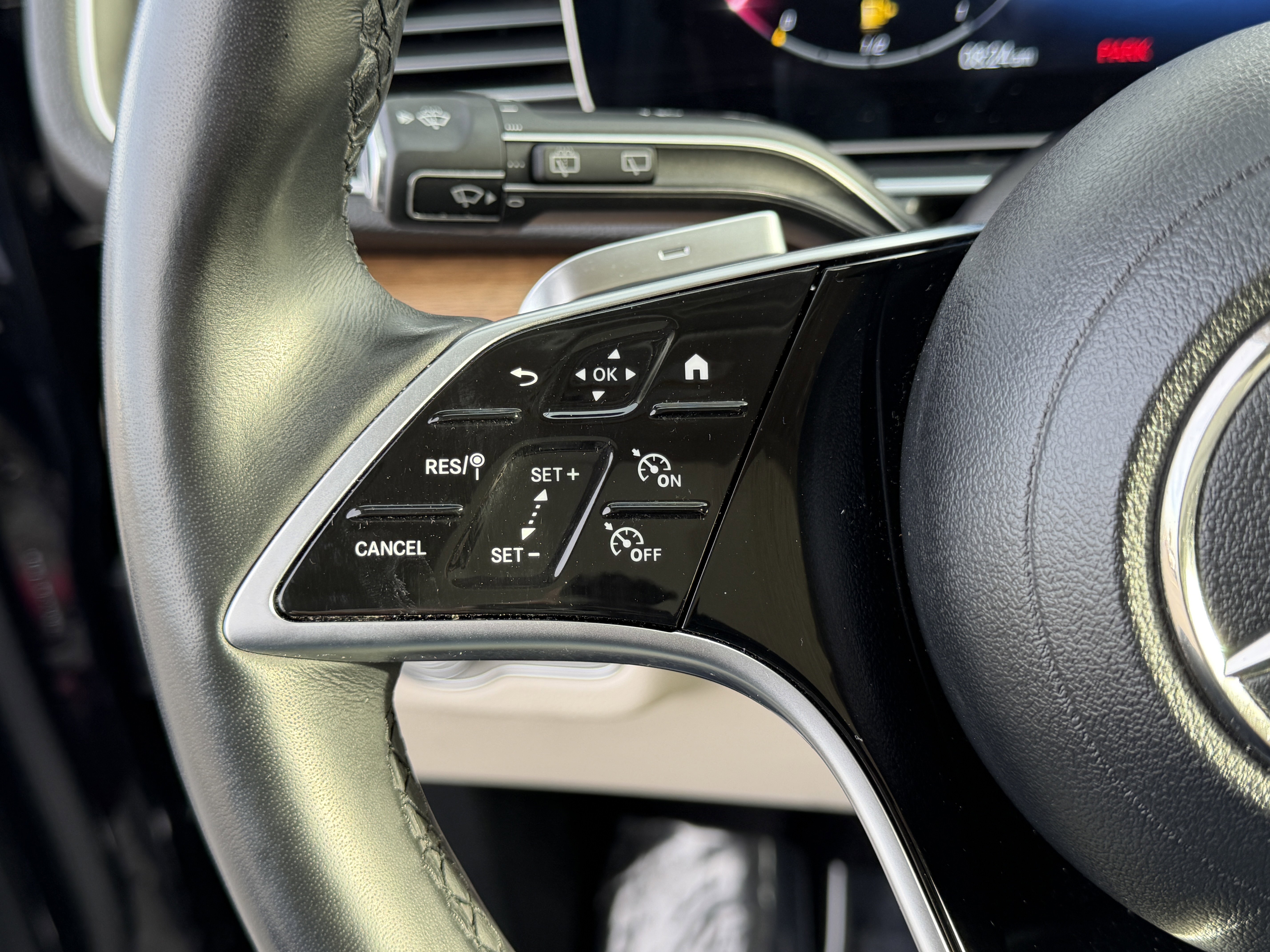 Used 2024 Mercedes-Benz GLE 350 GLE 350 image 24