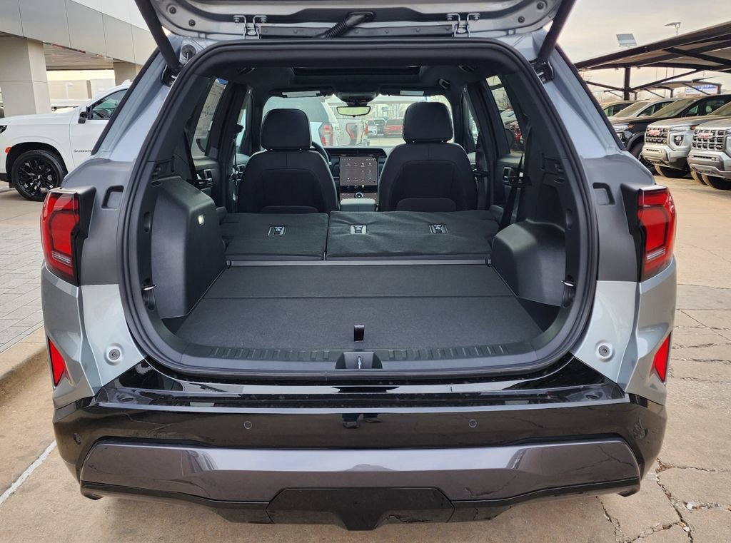 New 2026 GMC Terrain AT4 w/ Convenience Package III image 52