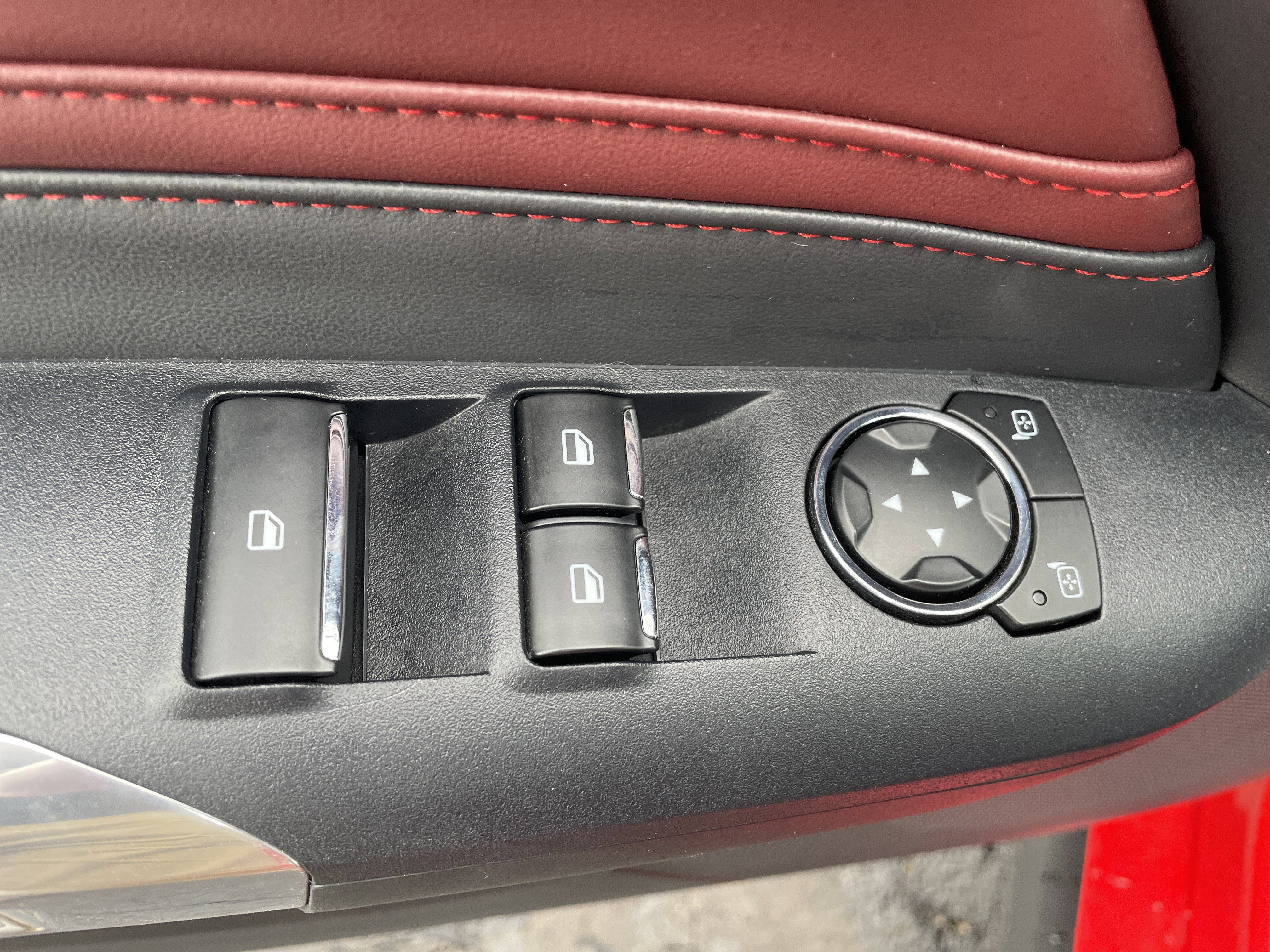 Used 2025 Ford Mustang GT Premium image 11