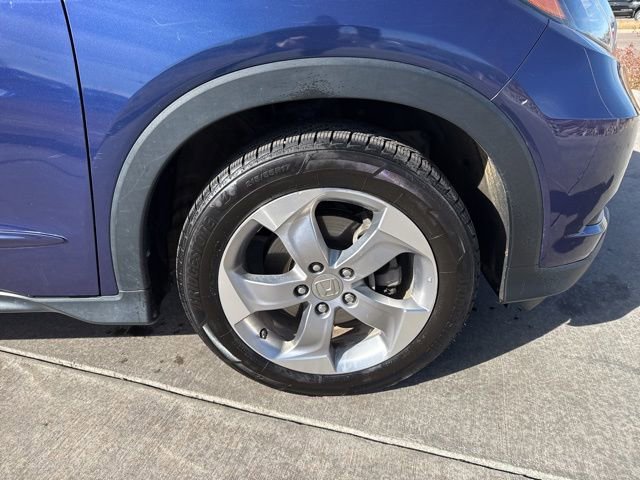 Used 2017 Honda HR-V EX image 12