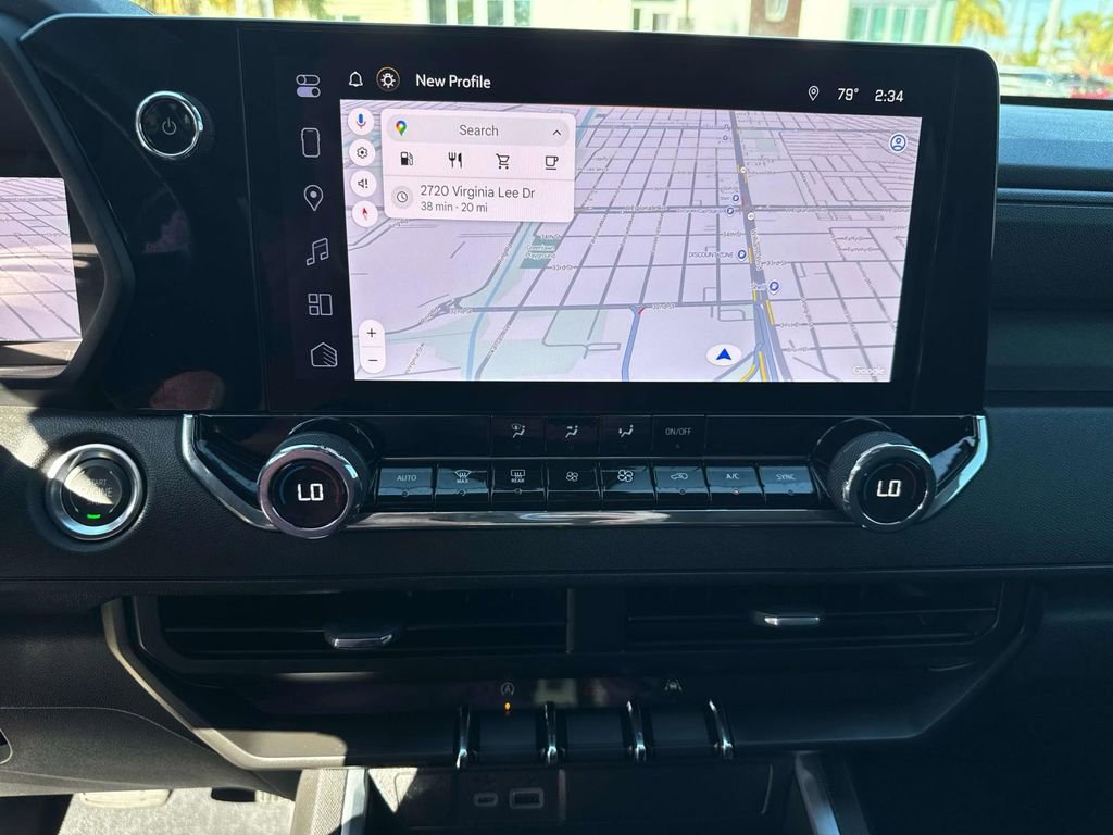 Used 2025 Chevrolet Colorado Trail Boss image 28