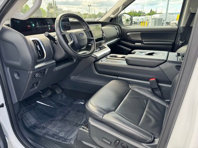 Certified 2025 Ford Expedition Max Platinum AWD/4WD image 24