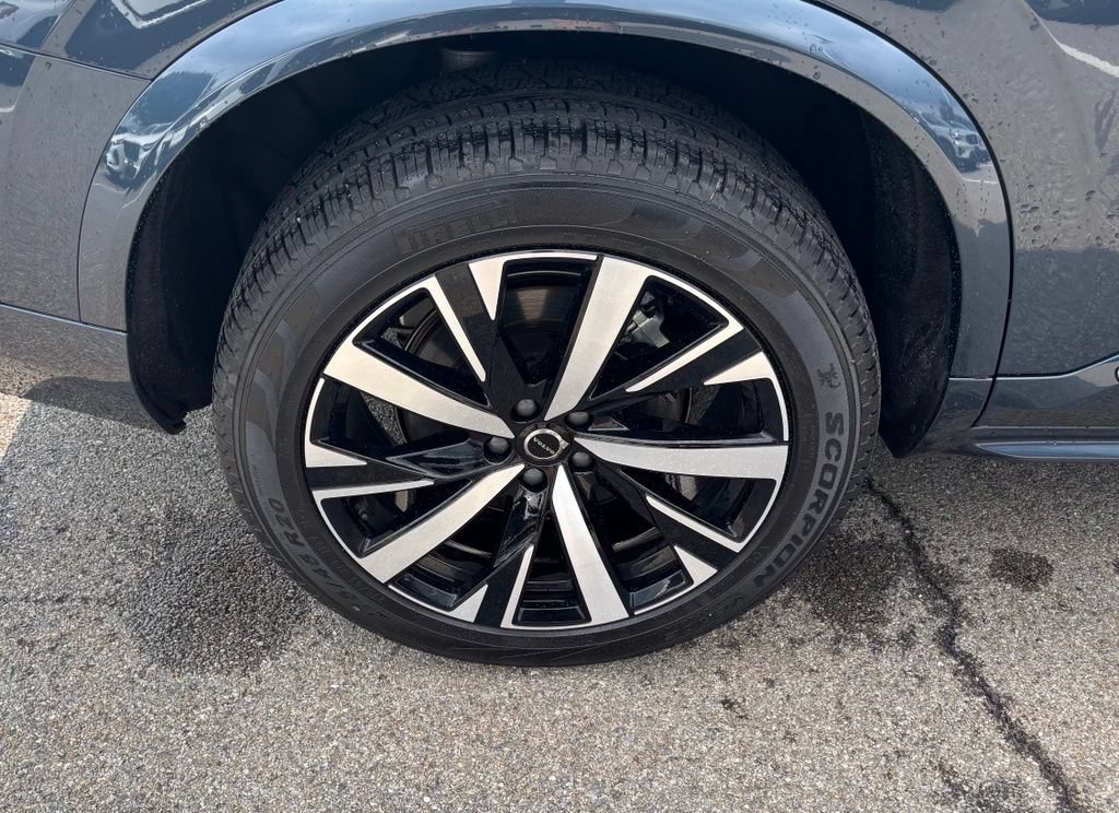 Certified 2026 Volvo XC90 B6 Core w/ Protection Package Premier AWD/4WD image 36
