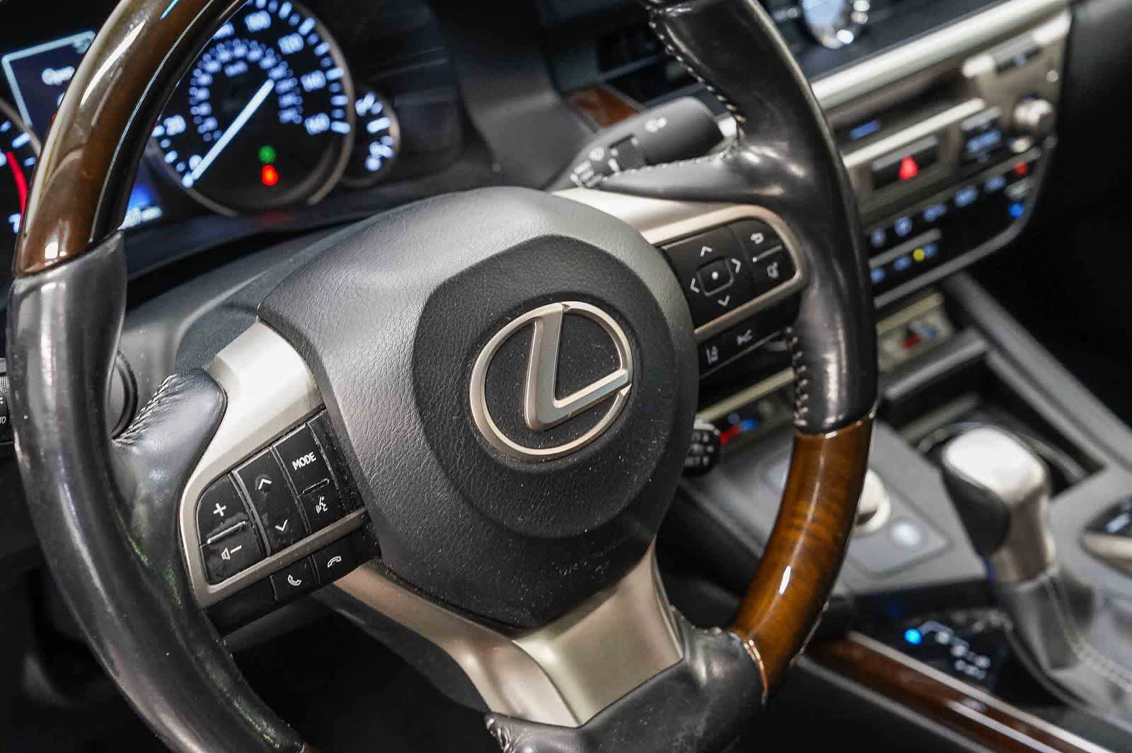 Used 2016 Lexus ES 350 w/ Luxury Package w/Wood Trim FWD image 21