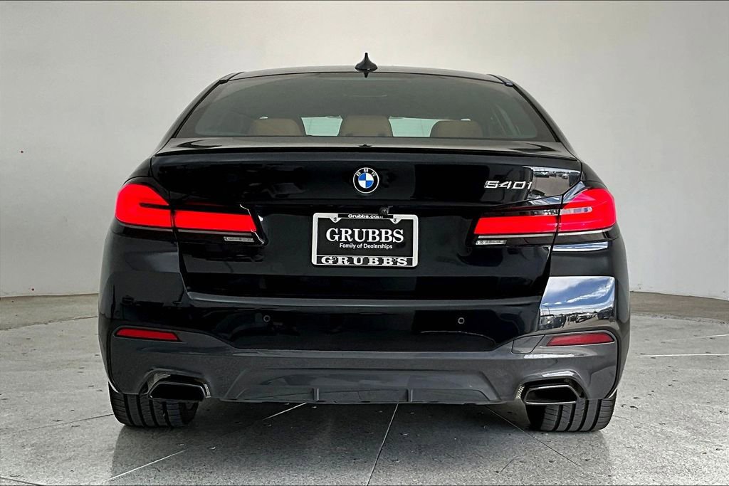 Used 2023 BMW 540i w/ M Sport Package image 6