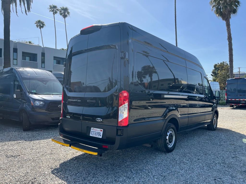 Used 2023 Ford Transit 250 148 High Roof Extended w/ Load Area Protection Package RWD image 6