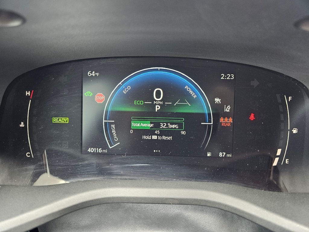 Used 2025 Toyota Camry LE FWD image 26
