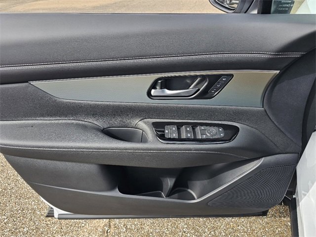 New 2025 Nissan Murano SL image 15