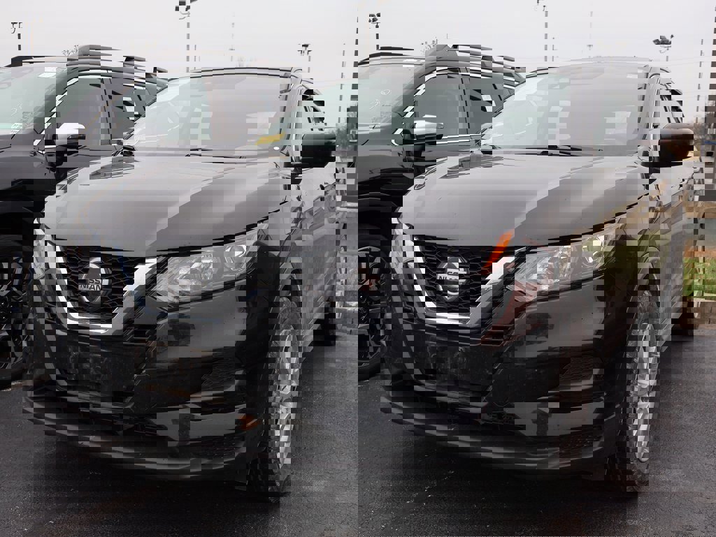 Used 2022 Nissan Rogue Sport S