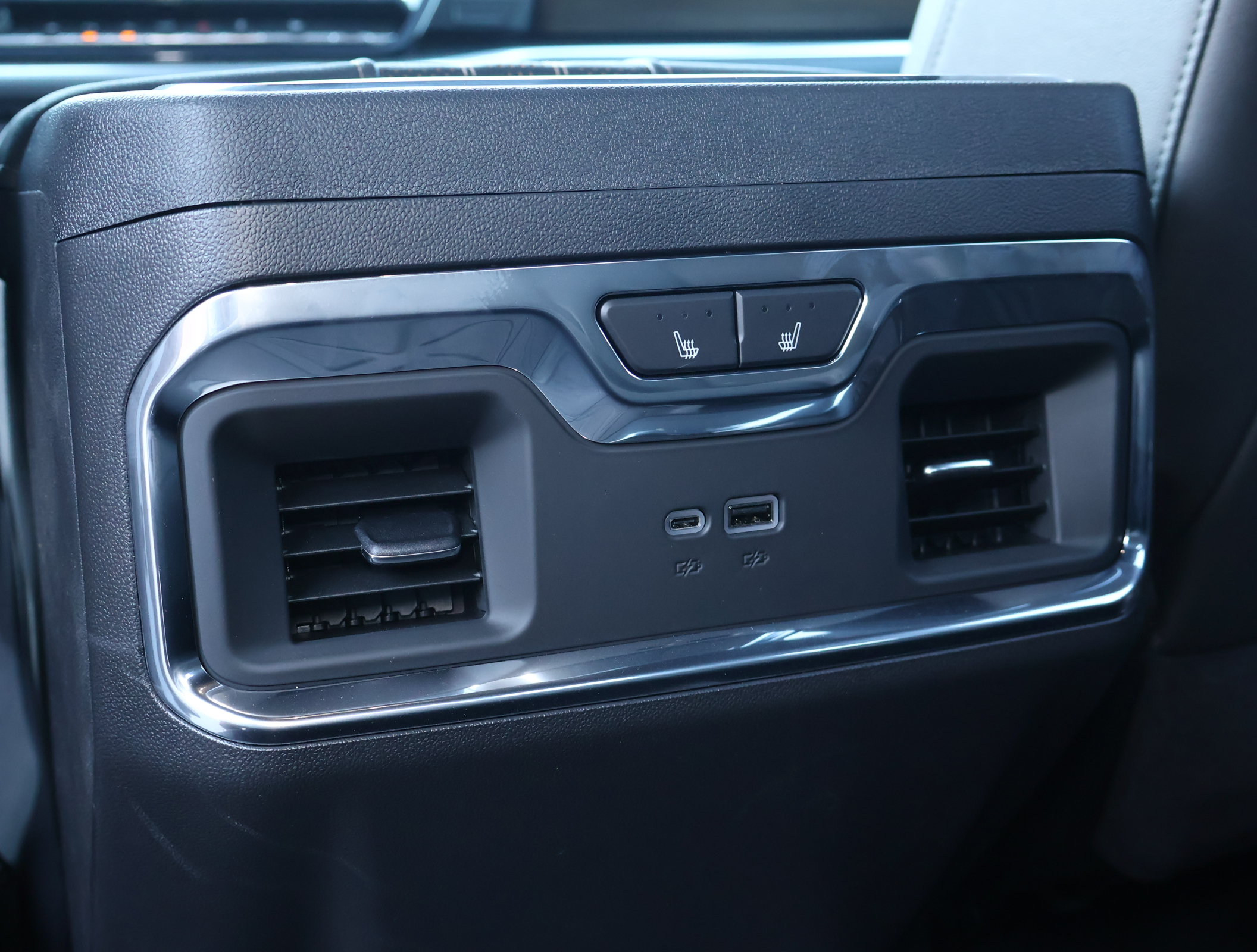 New 2026 Chevrolet Silverado 1500 High Country w/ Technology Package AWD/4WD image 25