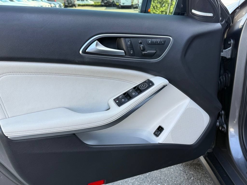 Certified 2017 Mercedes-Benz GLA 250 image 19