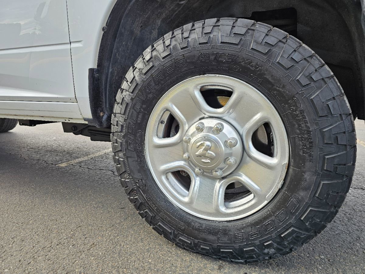 Used 2016 RAM 2500 Tradesman w/ Protection Group image 8