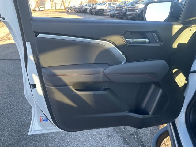 New 2025 Chevrolet Colorado Z71 w/ Technology Package image 11