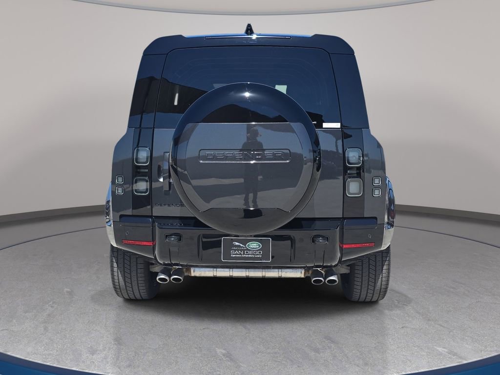 New 2026 Land Rover Defender 90 V8 image 6