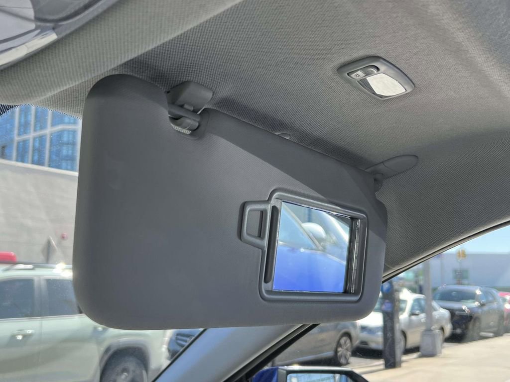 Certified 2023 Hyundai Elantra Limited FWD image 37