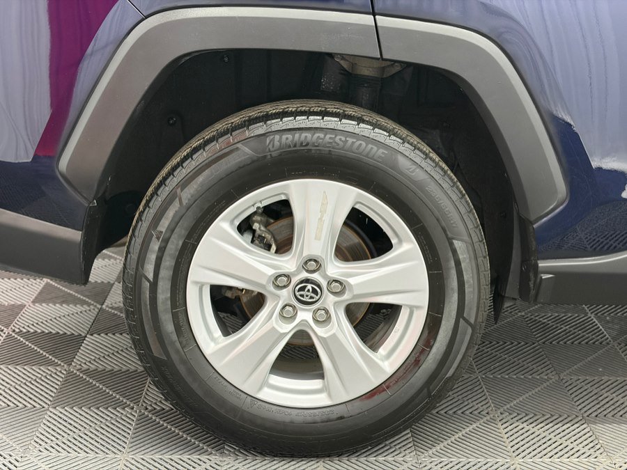 Used 2019 Toyota RAV4 XLE w/ Convenience Package AWD/4WD image 36