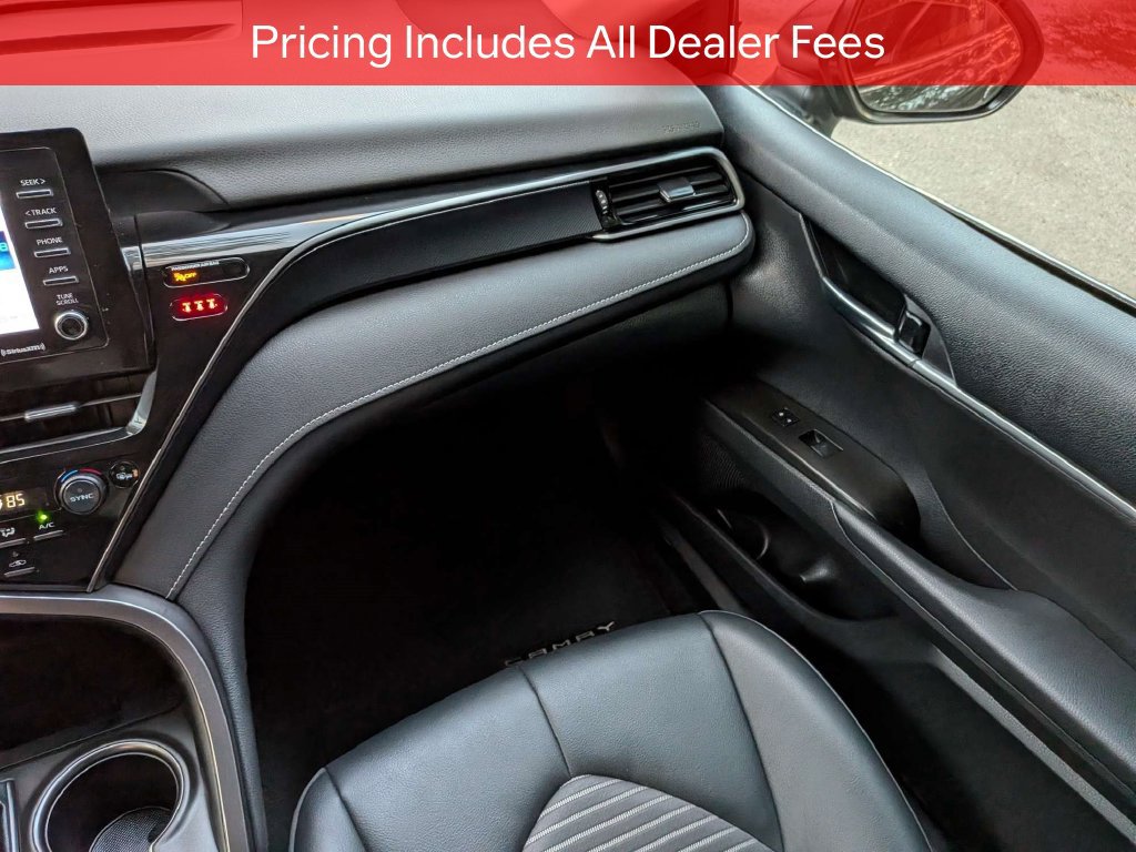 Certified 2024 Toyota Camry SE FWD image 17