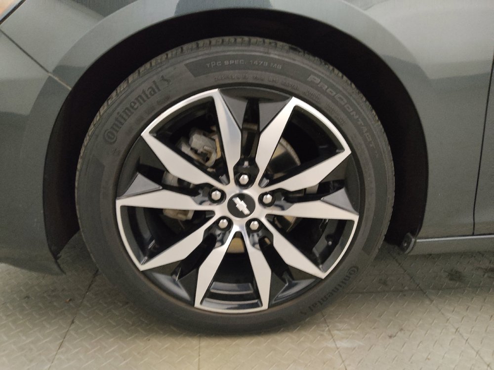Used 2018 Chevrolet Malibu LT w/ Leather Package FWD image 31