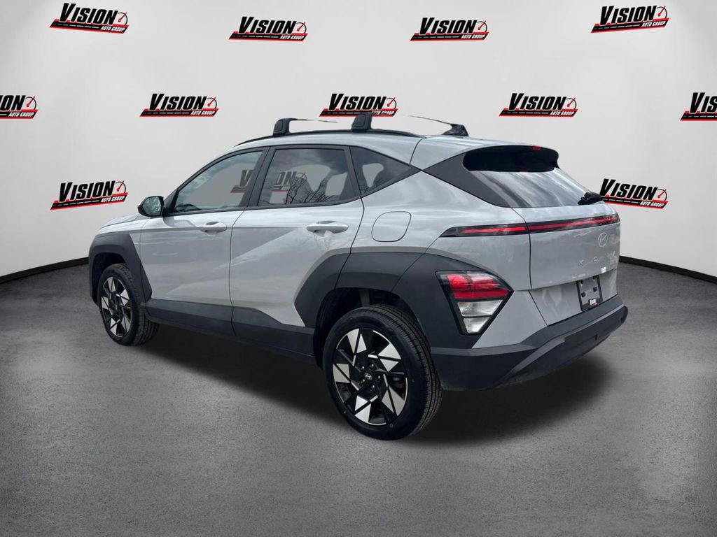Certified 2025 Hyundai Kona SEL AWD/4WD image 7