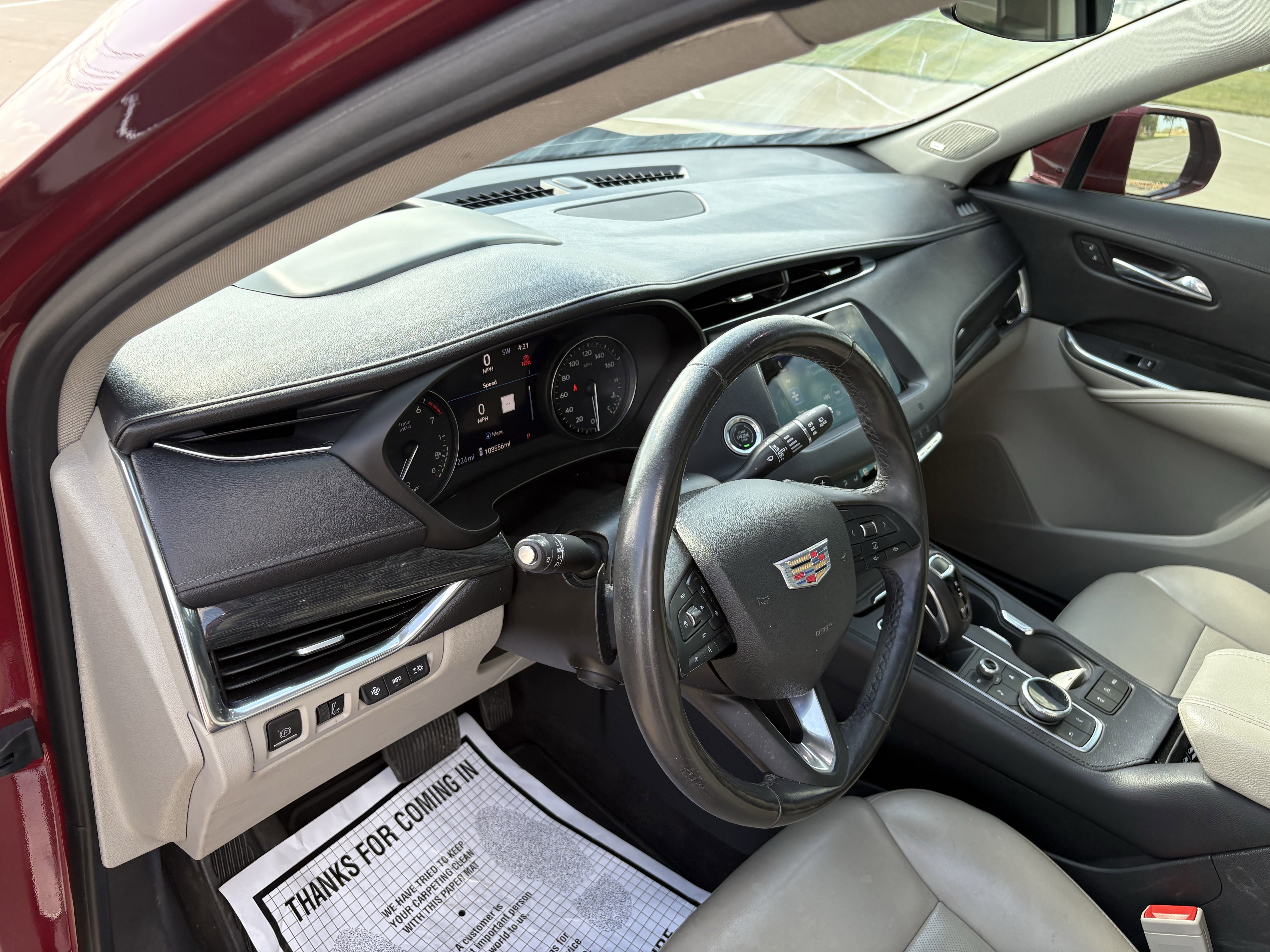 Used 2019 Cadillac XT4 Premium Luxury image 18