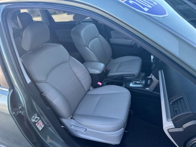 Used 2015 Subaru Forester 2.5i Limited w/ Popular Package #2 image 27
