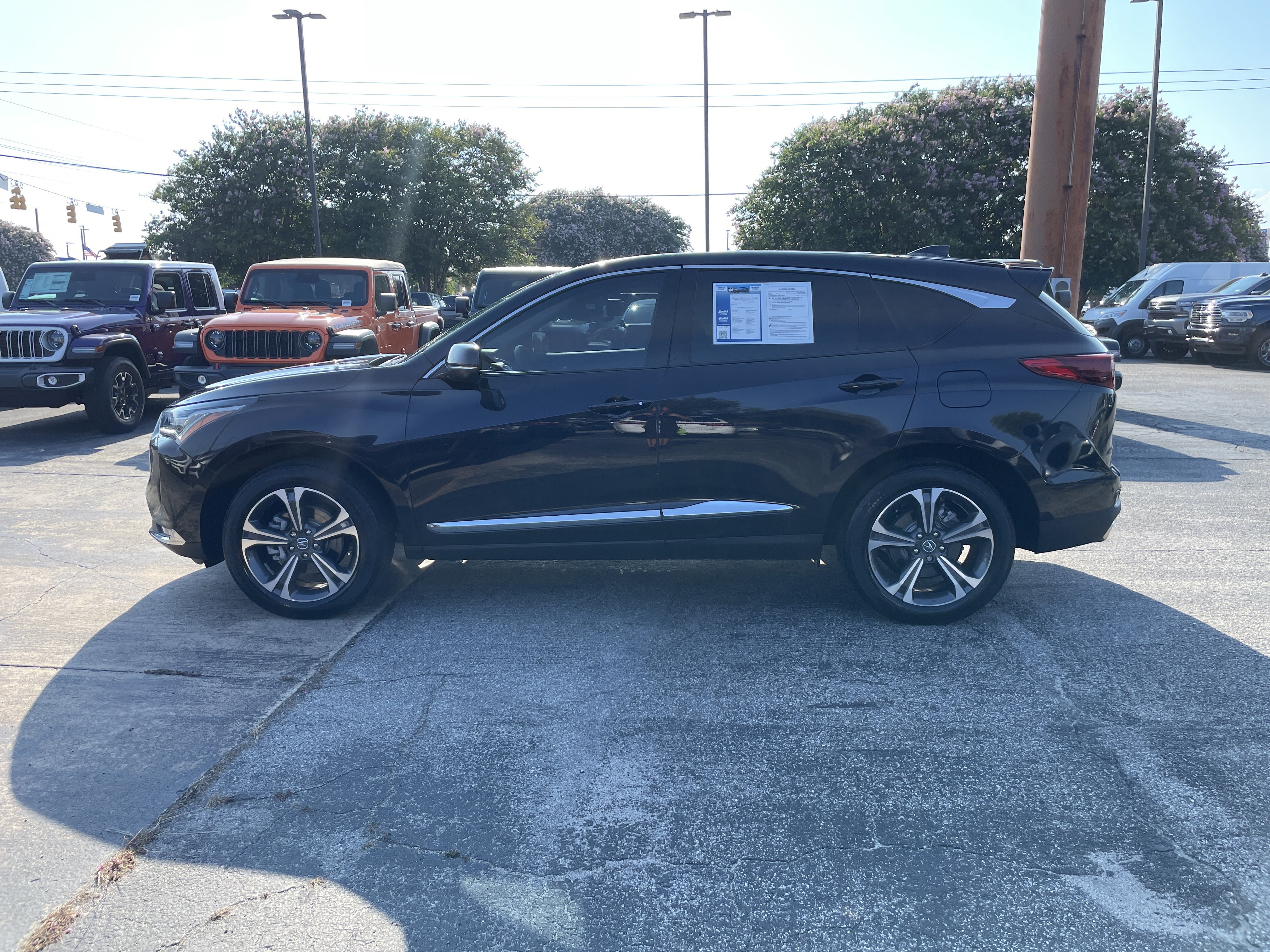 Used 2024 Acura RDX w/ Advance Package AWD/4WD image 6