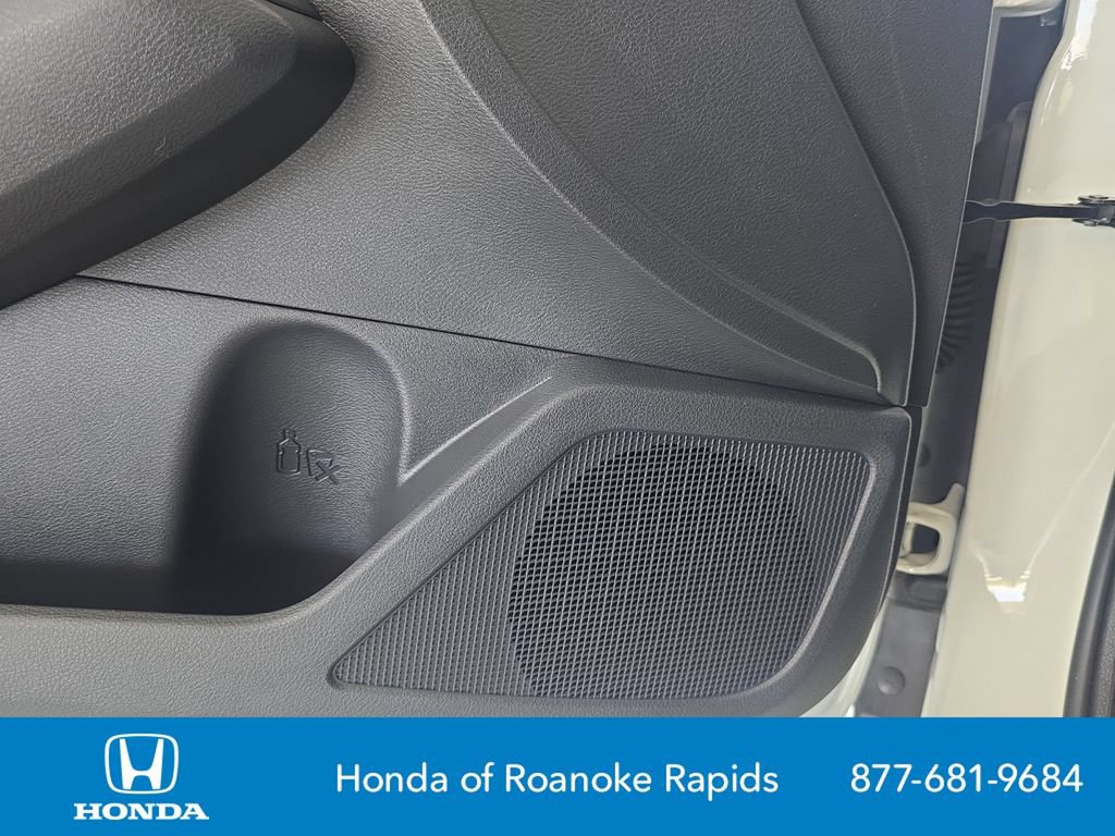 Used 2025 Nissan Altima 2.5 SV FWD image 31