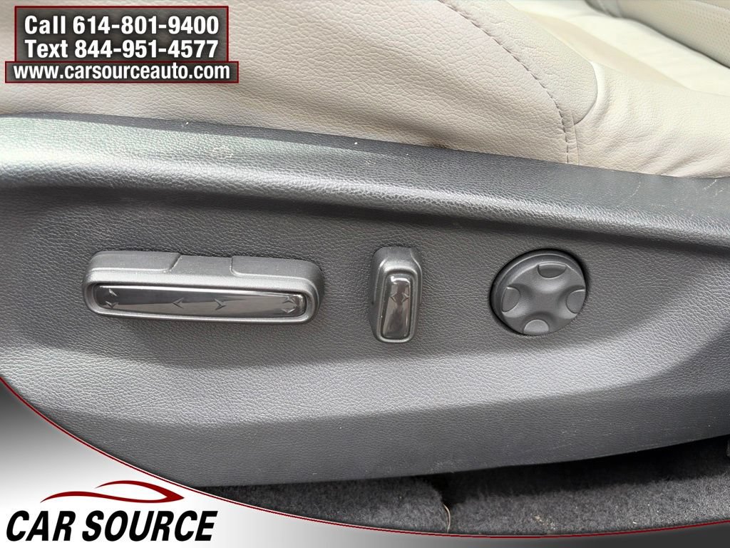 Used 2020 Honda CR-V Touring image 15