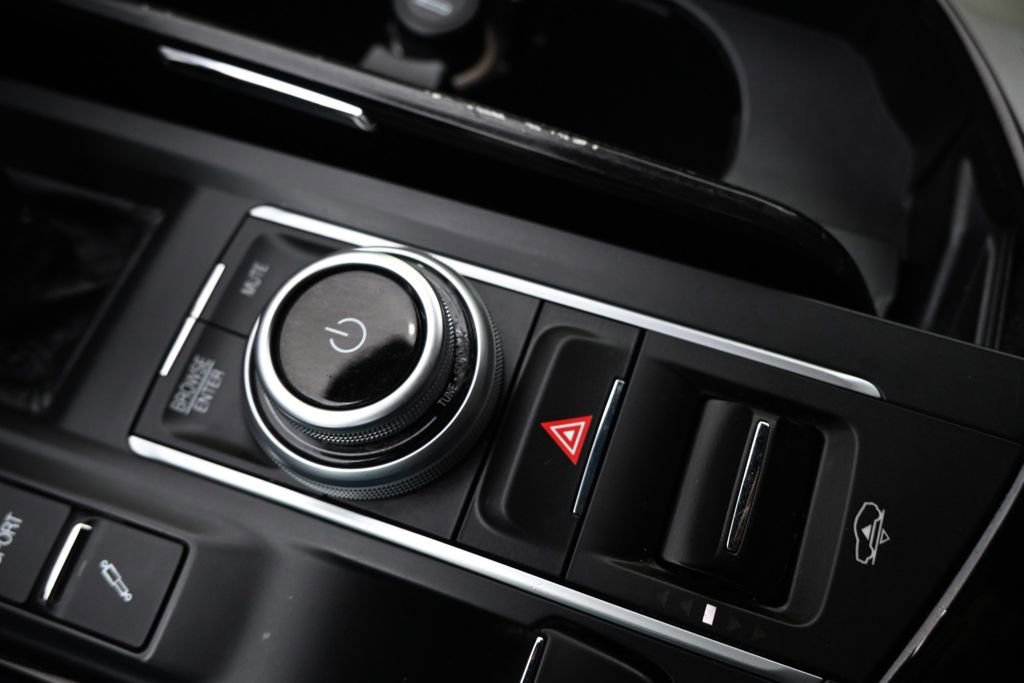 Used 2021 Maserati Levante GranSport image 39