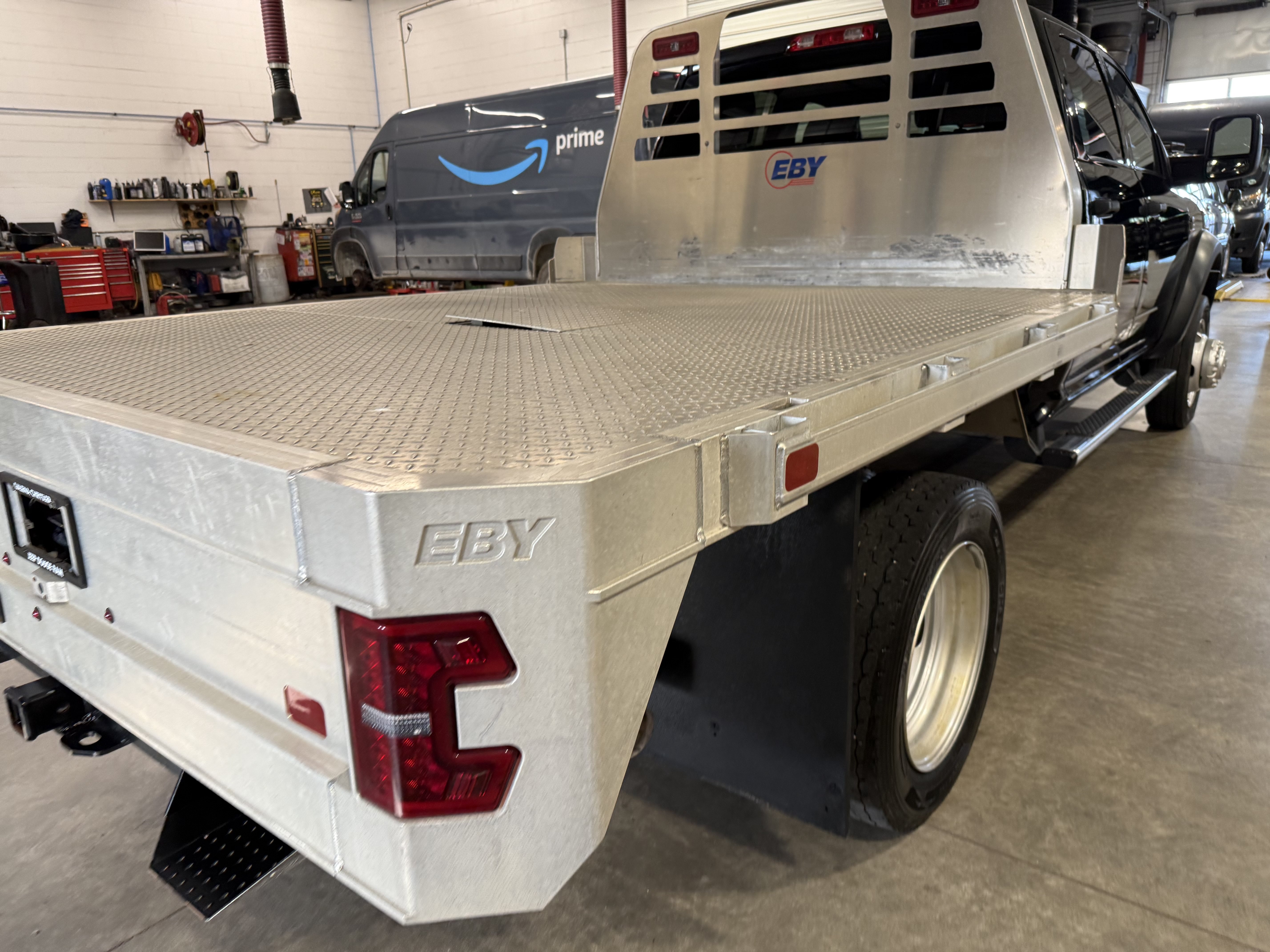 Used 2023 RAM 5500 Tradesman w/ Safety Group AWD/4WD image 24